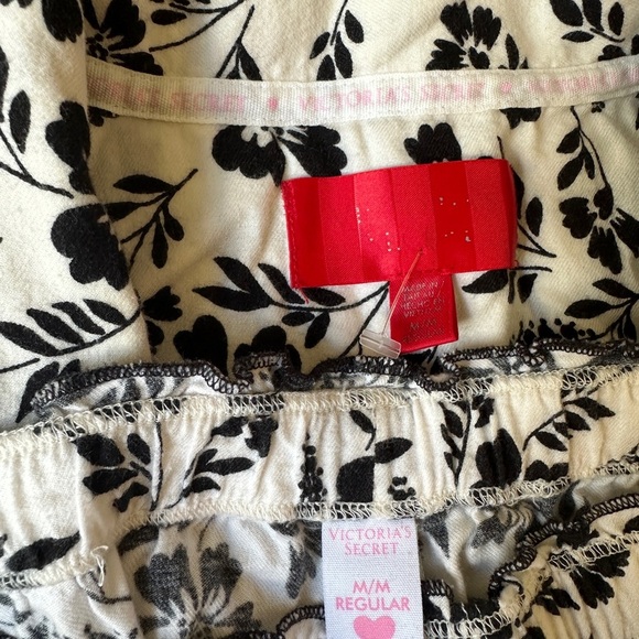 VICTORIA'S SECRET Women's Medium floral Black White PJs pajama set - Picture 3 of 6